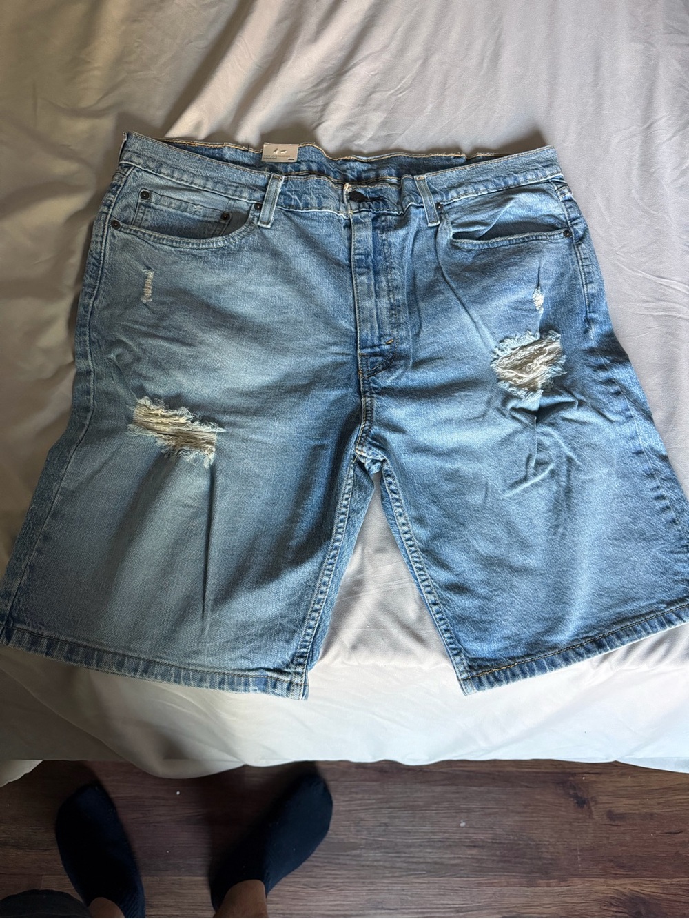 Levi's 511 Distressed Denim Faded Light Blue Jean Slim Fit W38 Shorts